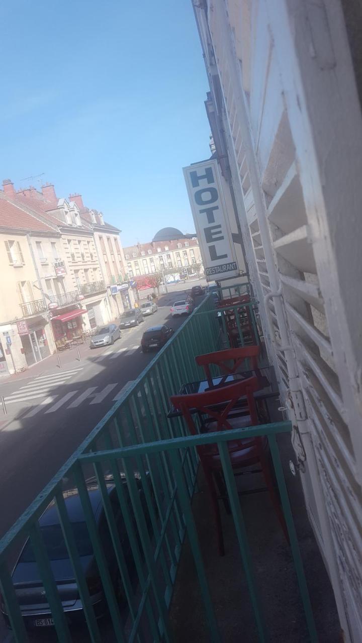 Hôtel de la Cloche SP Reims Extérieur photo